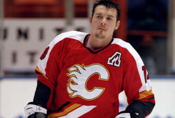 Calgary-Flames-Red-Jersey-1995-2000.jpg