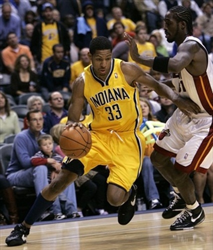 Indiana Pacers 2007 2013 Alternate Jersey uniform indiana pacers 